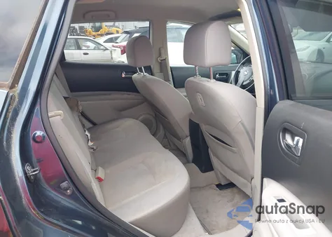 2013 Nissan Rogue S z USA, uszkodzony, nr VIN JN8AS5MT4DW553757